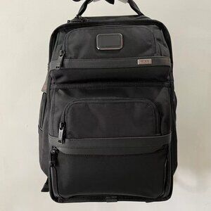 VOYAGEUR Montana Backpack